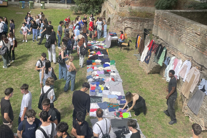 Swap party dell'Istituto Oriani