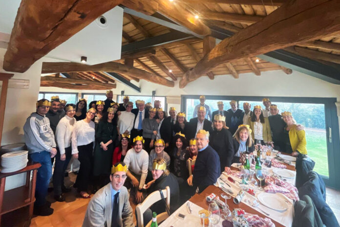Lo staff di Ciclat riunito per un pranzo conviviale